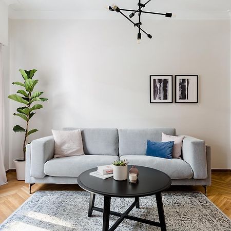 Acropolis Heart 2Bd Apartment In Plaka By Upstreet Athen Exterior foto